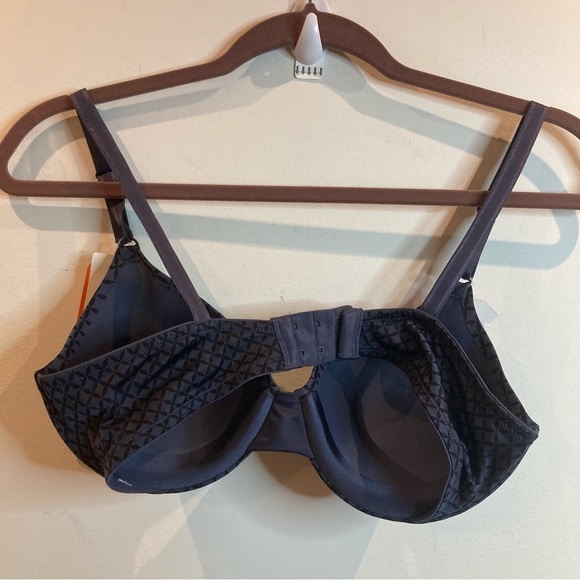 WARNER’S Sz 34B This is not  a Bra Padded Underwire Tee Bra - Picture 7 of 9